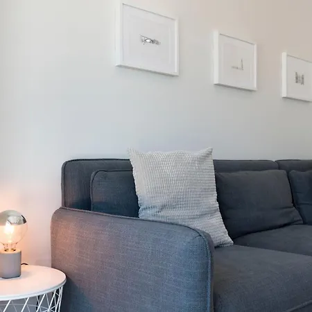 Lovelystay - Downtown Modern 2br Flat With Free Parking Apartamento *